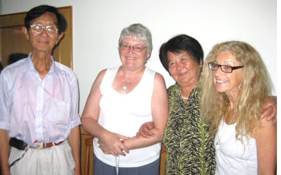 2-Survivors-w-Linda-Leah